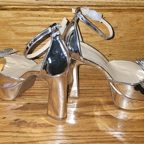 Silver Bow Detail Platform heels - Picture 2 of 6